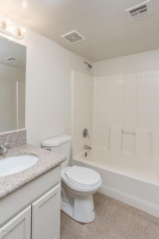 1346 W Apache St, Phoenix, AZ 85007 photo 9