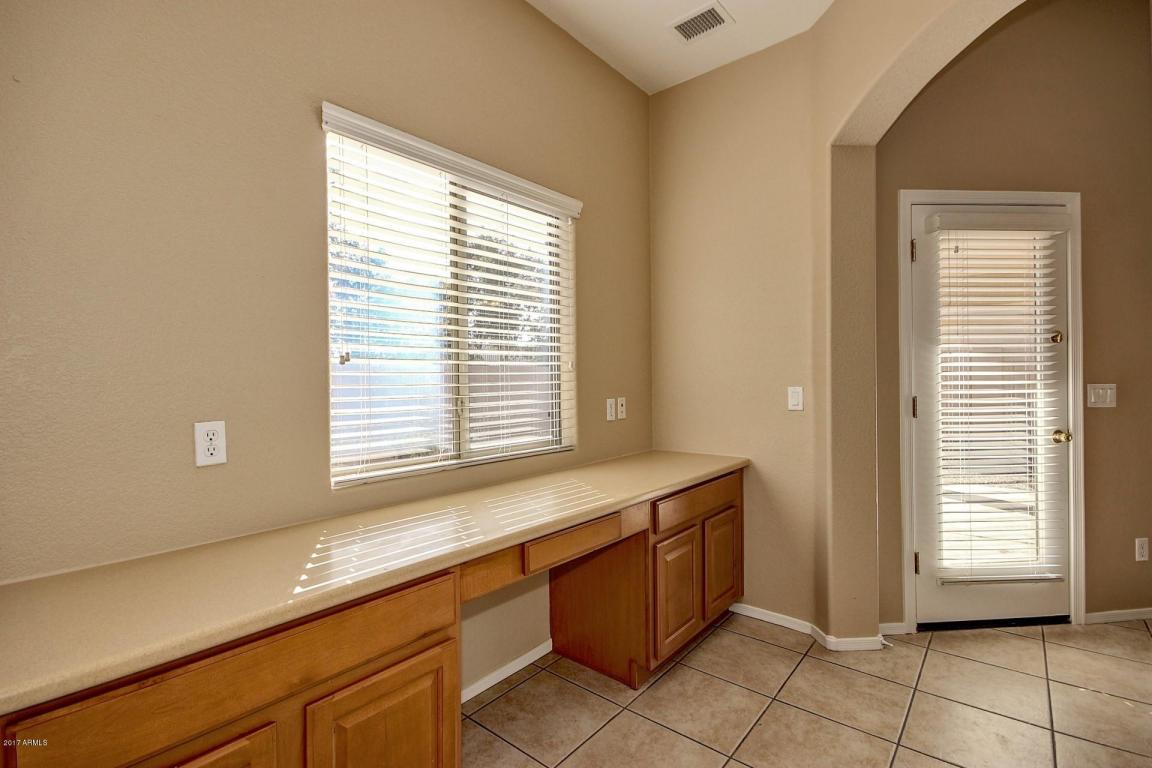 4015 E Sidewinder Ct, Gilbert, AZ 85297 photo 10