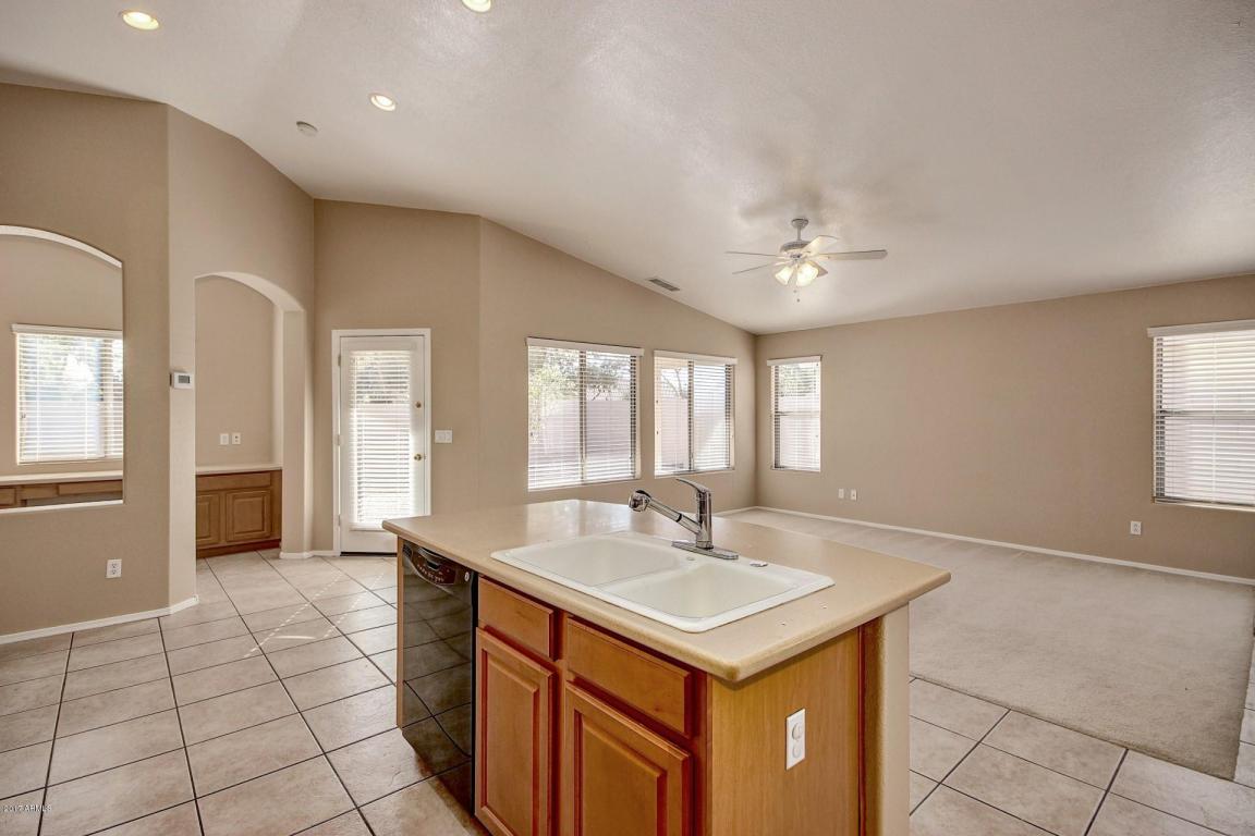 4015 E Sidewinder Ct, Gilbert, AZ 85297 photo 8