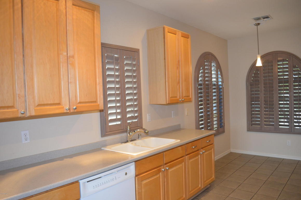 7204 S 30th St, Phoenix, AZ 85042 photo 4