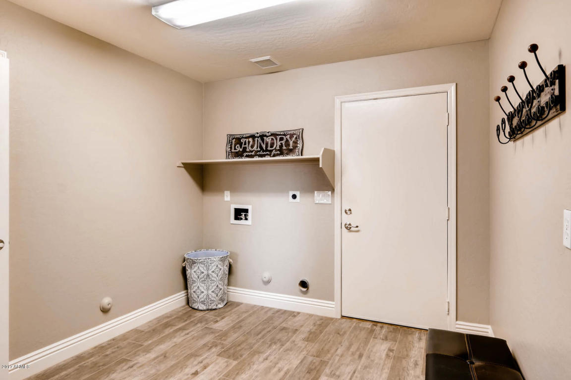 488 W Harvard Ave, Gilbert, AZ 85233 photo 13