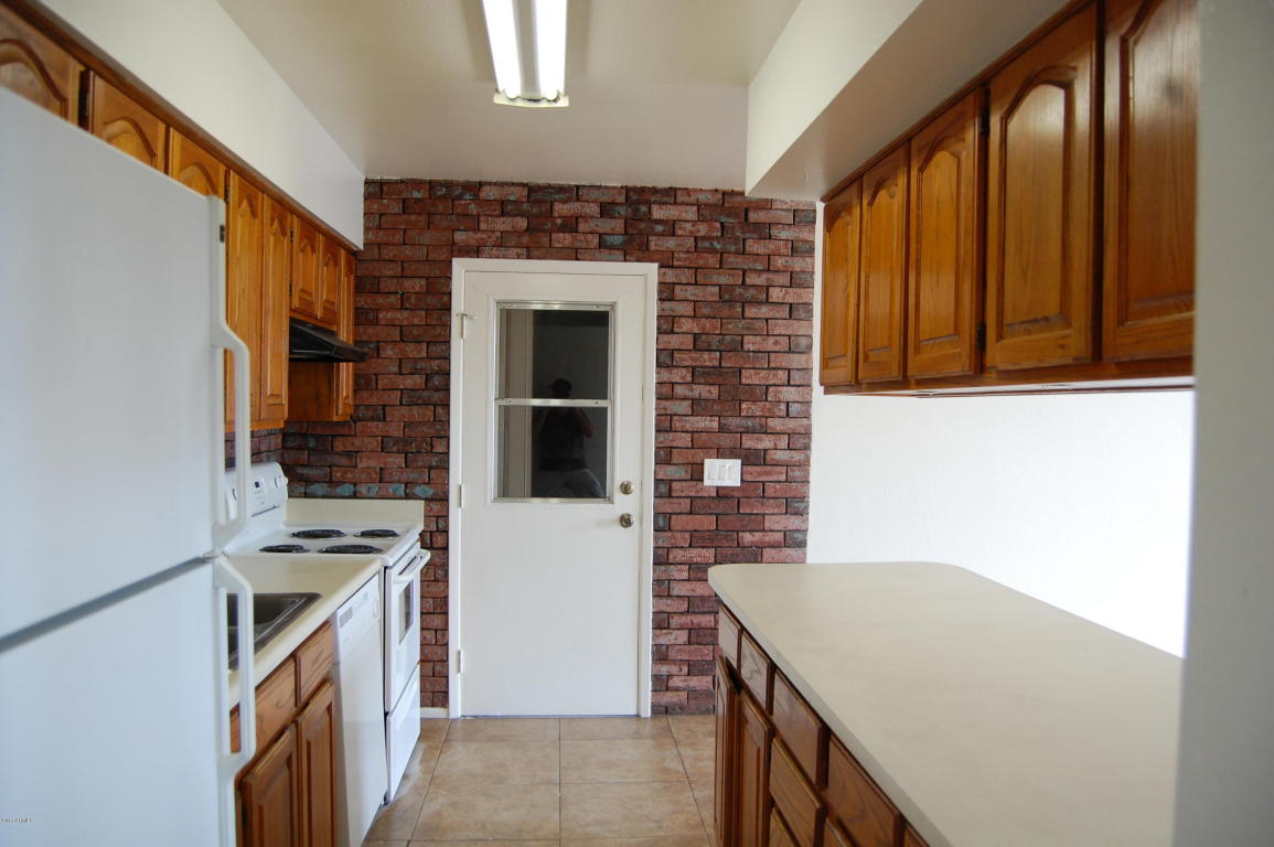 162 E Hoover Ave, Mesa, AZ 85210 photo 5