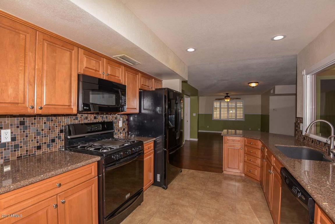 2727 E Cannon Dr, Phoenix, AZ 85028 photo 6