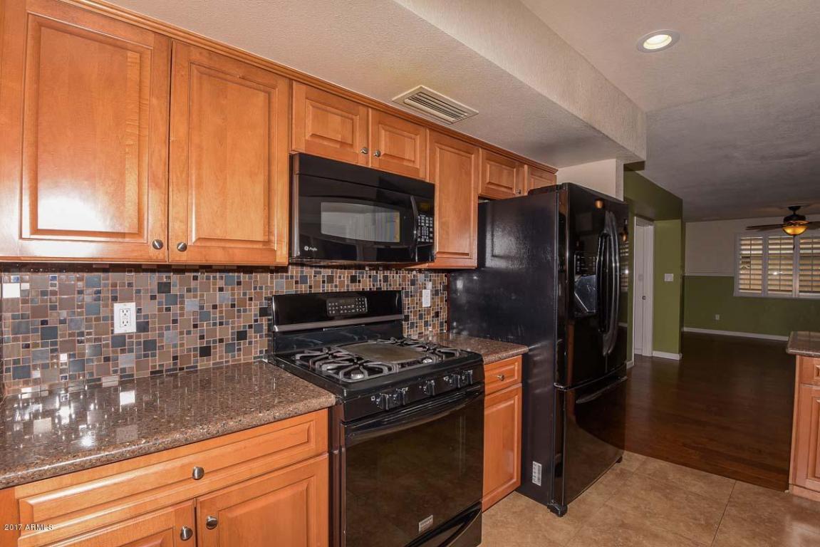 2727 E Cannon Dr, Phoenix, AZ 85028 photo 7