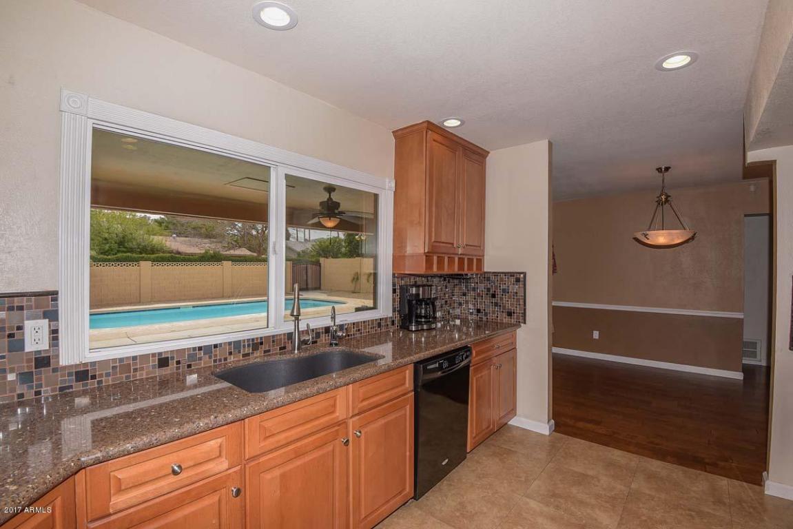 2727 E Cannon Dr, Phoenix, AZ 85028 photo 5