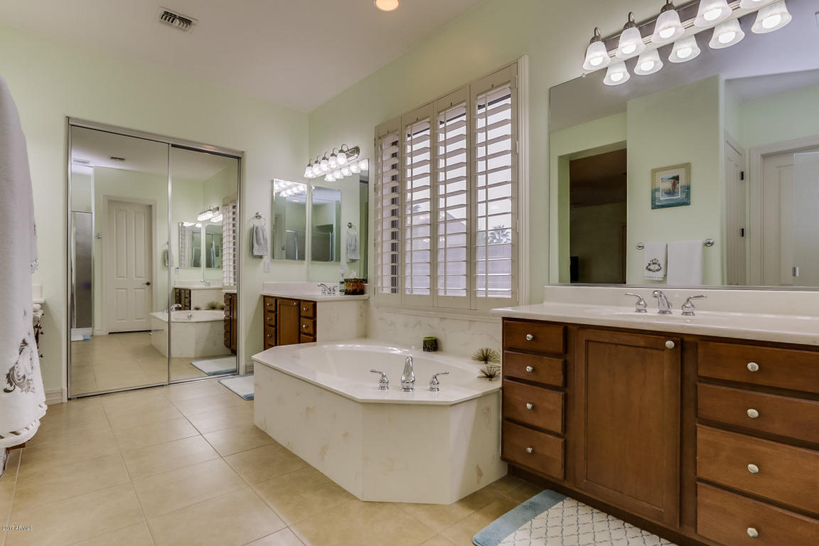 1315 E Canary Dr, Gilbert, AZ 85297 photo 47
