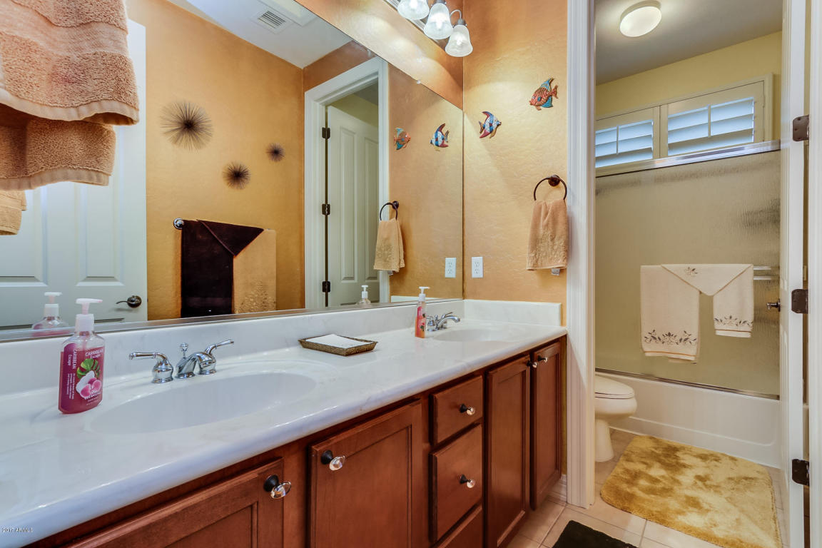 1315 E Canary Dr, Gilbert, AZ 85297 photo 62