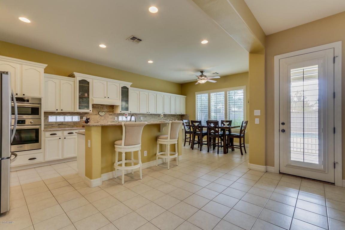 1315 E Canary Dr, Gilbert, AZ 85297 photo 21