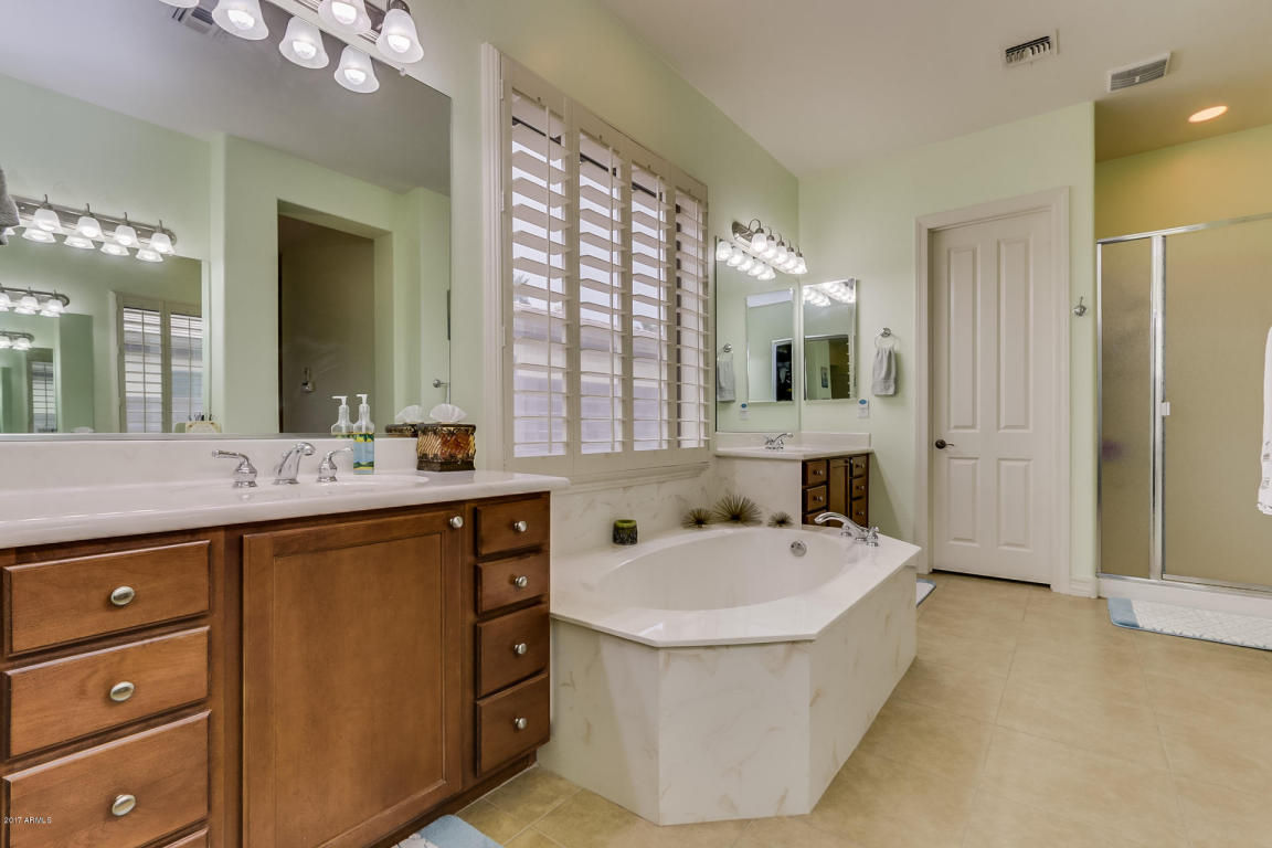 1315 E Canary Dr, Gilbert, AZ 85297 photo 46