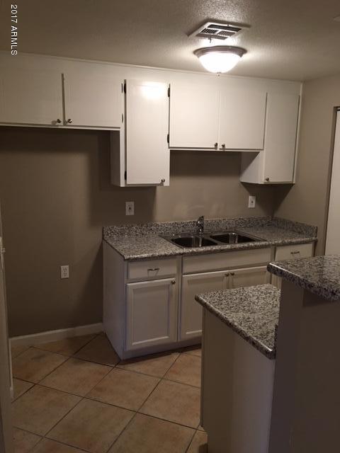 7307 W Montecito Ave, Phoenix, AZ 85033 photo 3