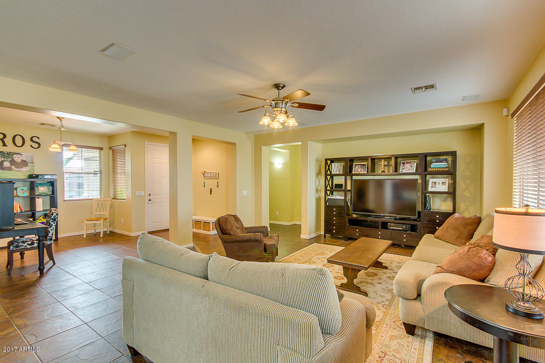1850 E Dubois Ave, Gilbert, AZ 85298 photo 10