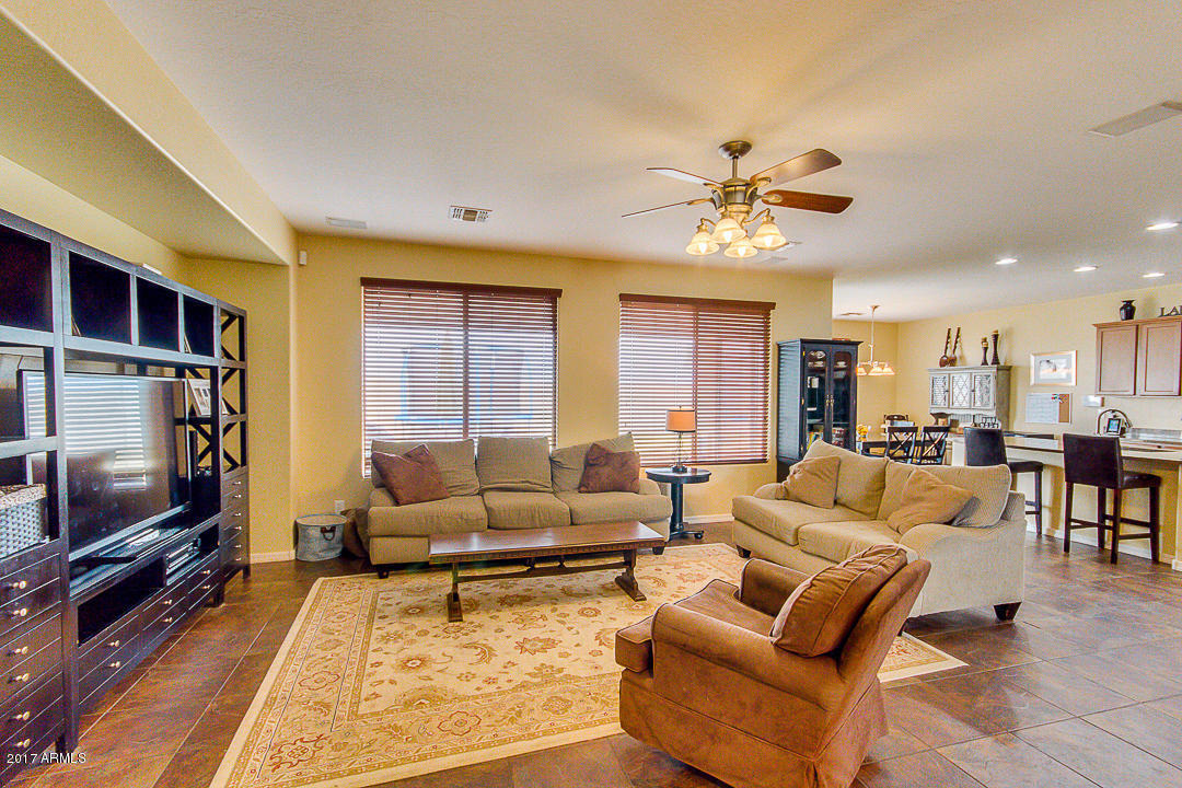 1850 E Dubois Ave, Gilbert, AZ 85298 photo 12