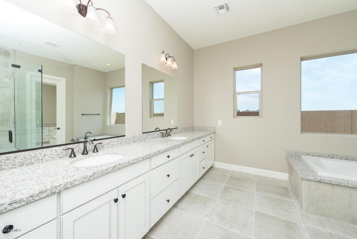2923 E Valencia Dr, Phoenix, AZ 85042 photo 15