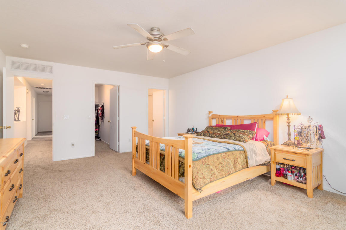 1455 N Thunderbird Ave, Gilbert, AZ 85234 photo 8