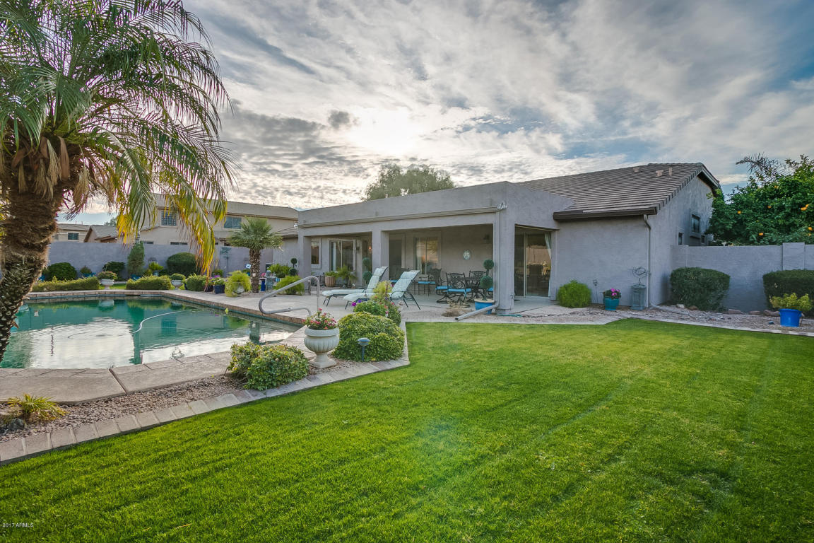 2736 E Oakland St, Gilbert, AZ 85295 photo 3