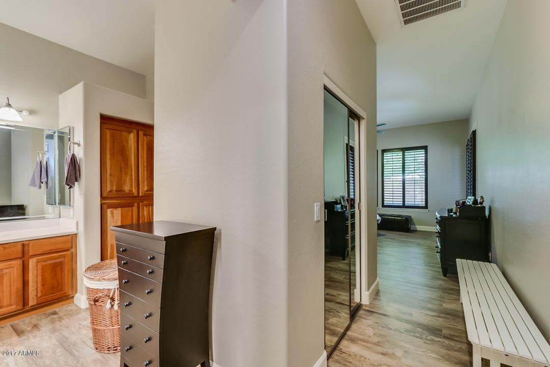 3146 E Marlene Dr, Gilbert, AZ 85296 photo 9