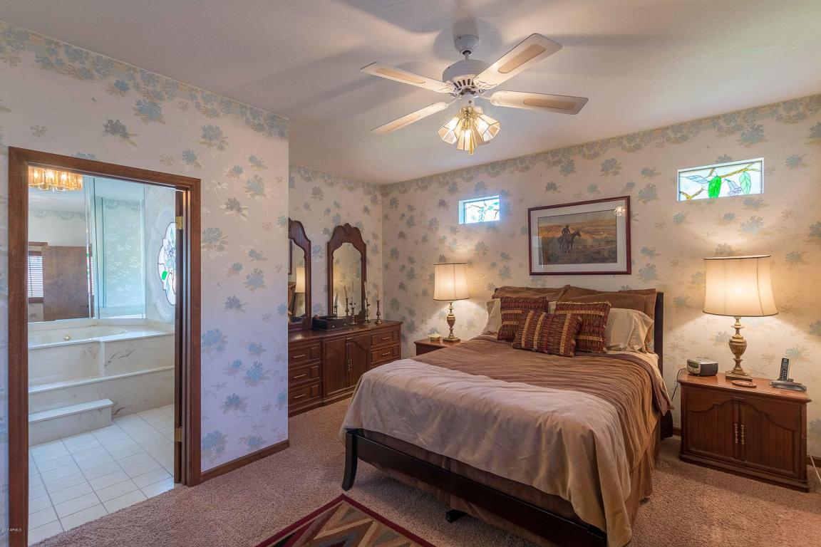 2064 E Vaughn St, Tempe, AZ 85283 photo 11