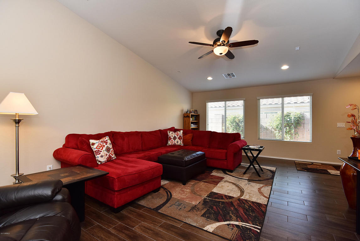 2207 E Stacey Rd, Gilbert, AZ 85298 photo 4