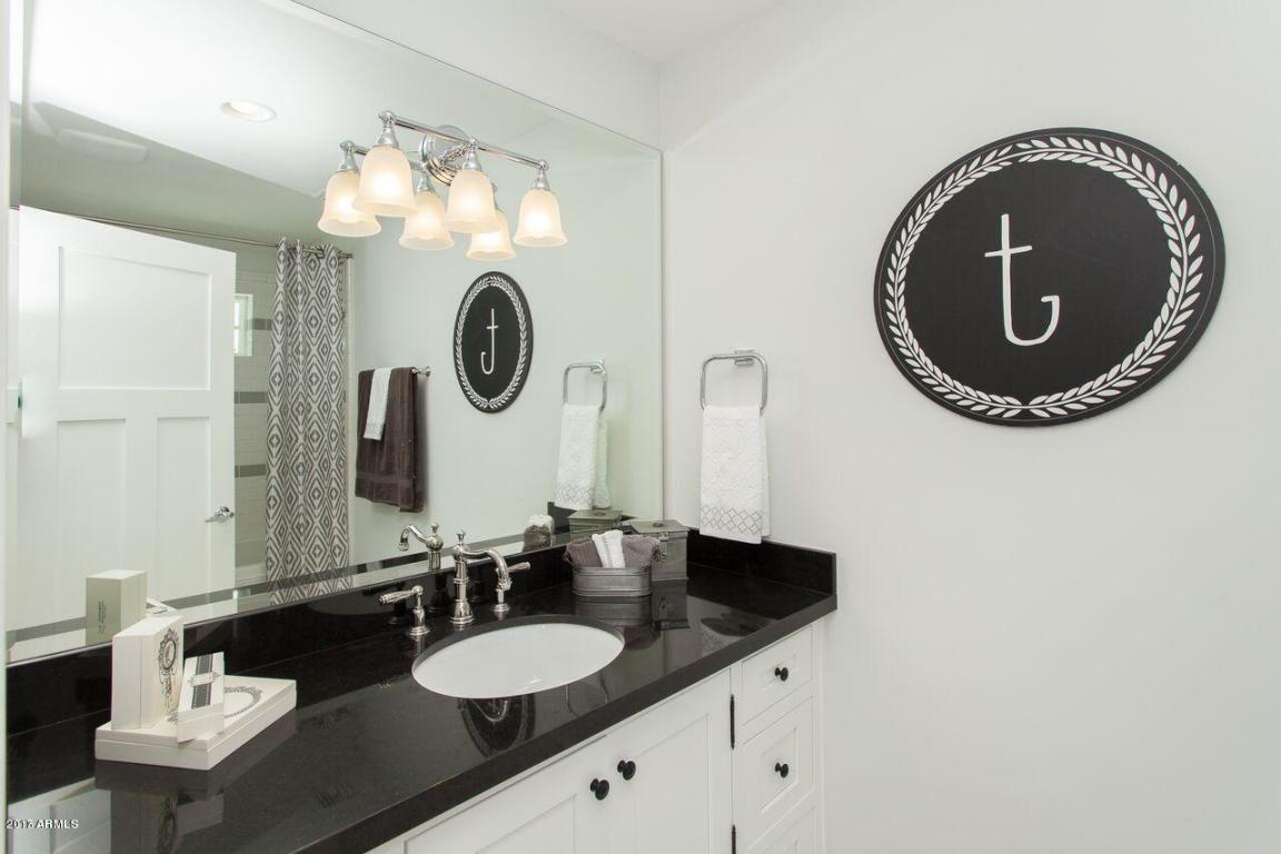 35 E Myrtle Ave, Phoenix, AZ 85020 photo 2