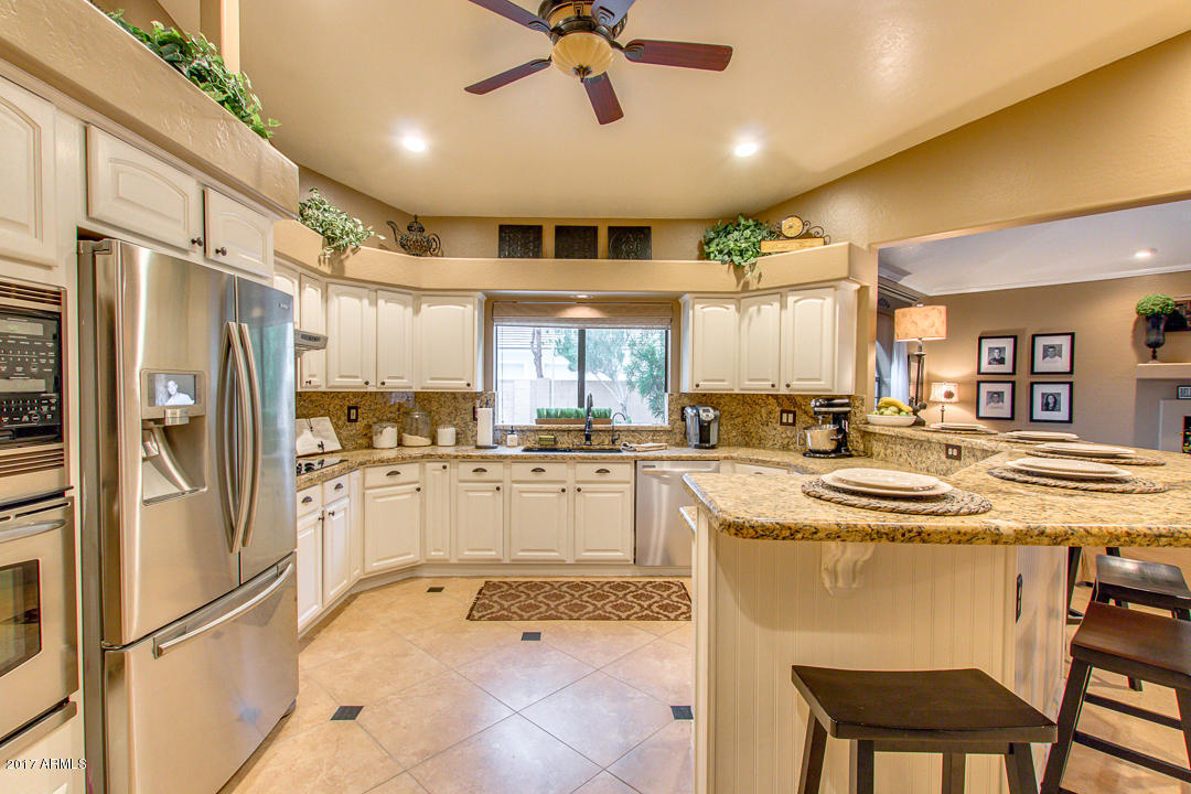 4451 E Desert Ln, Gilbert, AZ 85234 photo 25
