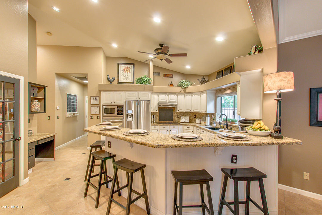 4451 E Desert Ln, Gilbert, AZ 85234 photo 29