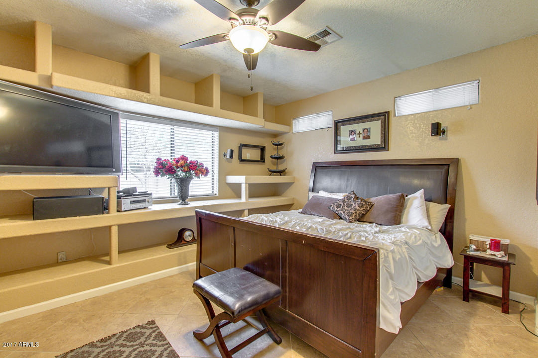 4451 E Desert Ln, Gilbert, AZ 85234 photo 45