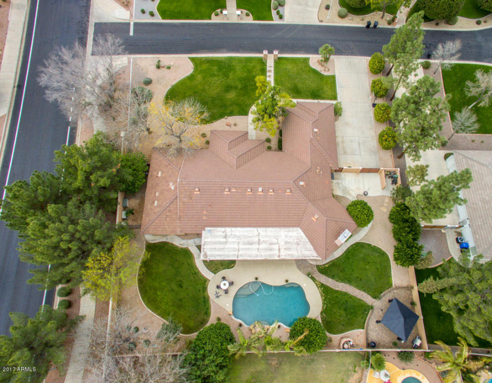4451 E Desert Ln, Gilbert, AZ 85234 photo 13
