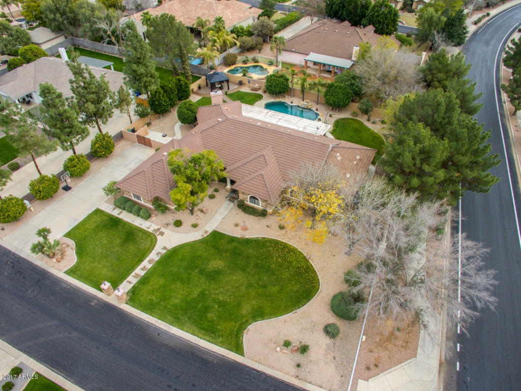 4451 E Desert Ln, Gilbert, AZ 85234 photo 15