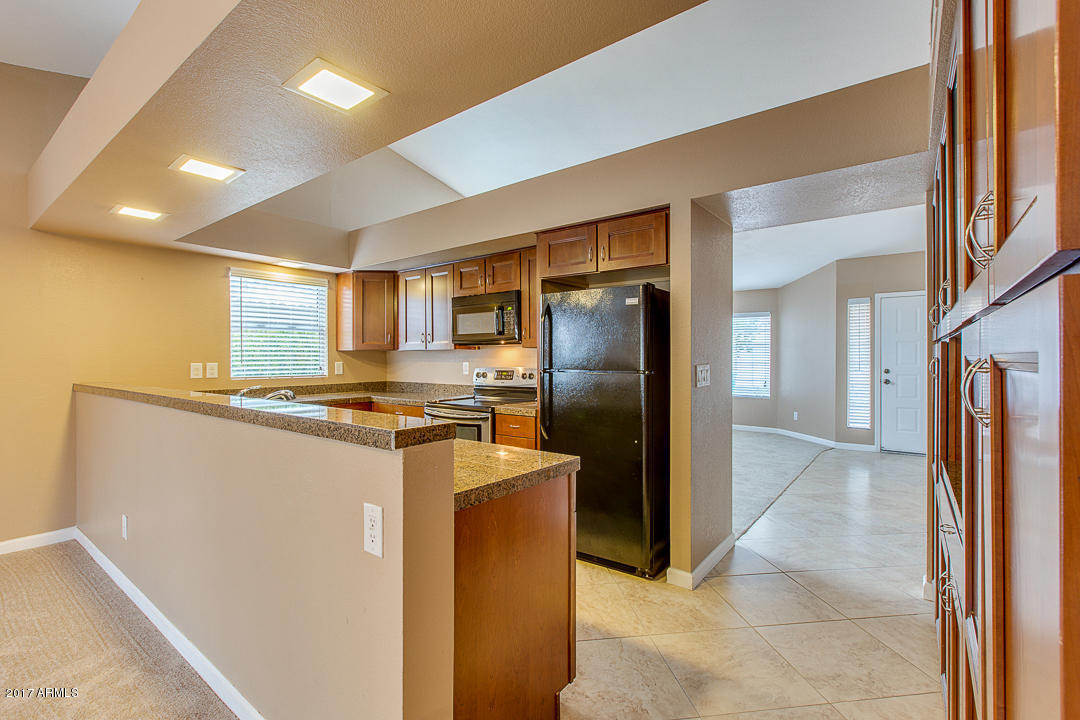 12215 S 45th St, Phoenix, AZ 85044 photo 7