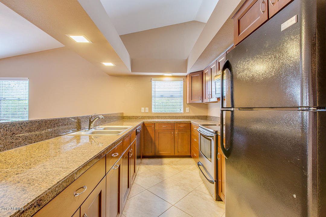 12215 S 45th St, Phoenix, AZ 85044 photo 6