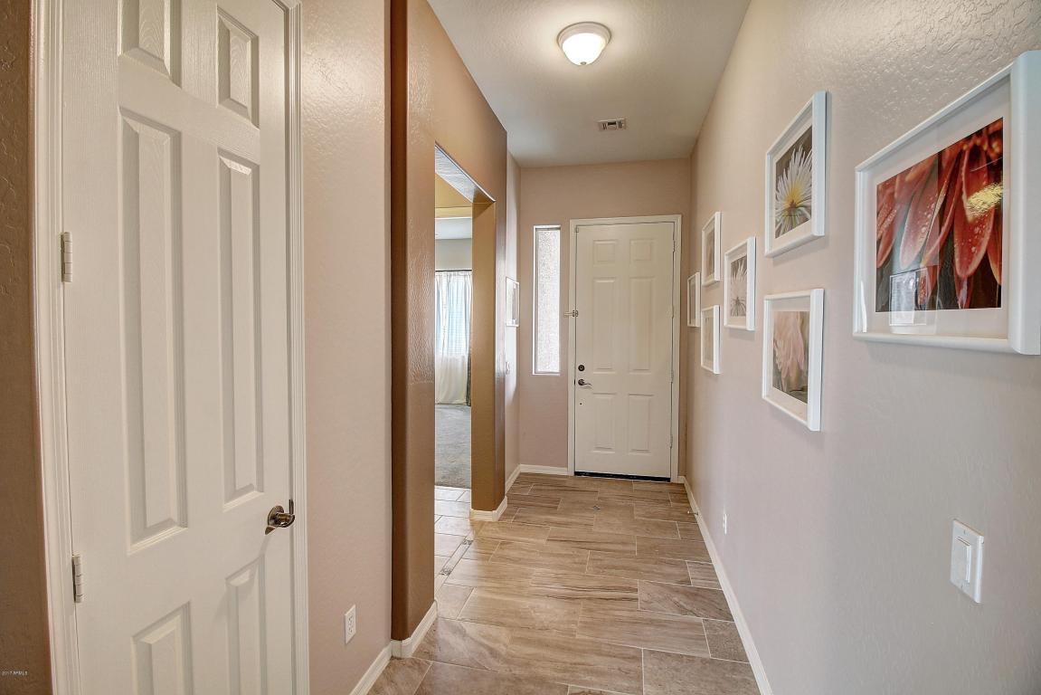 2734 Ellis St, Phoenix, AZ 85042 photo 4
