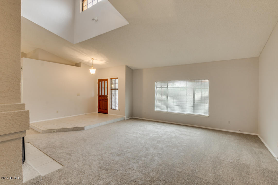 101 S Silverado St, Gilbert, AZ 85296 photo 6