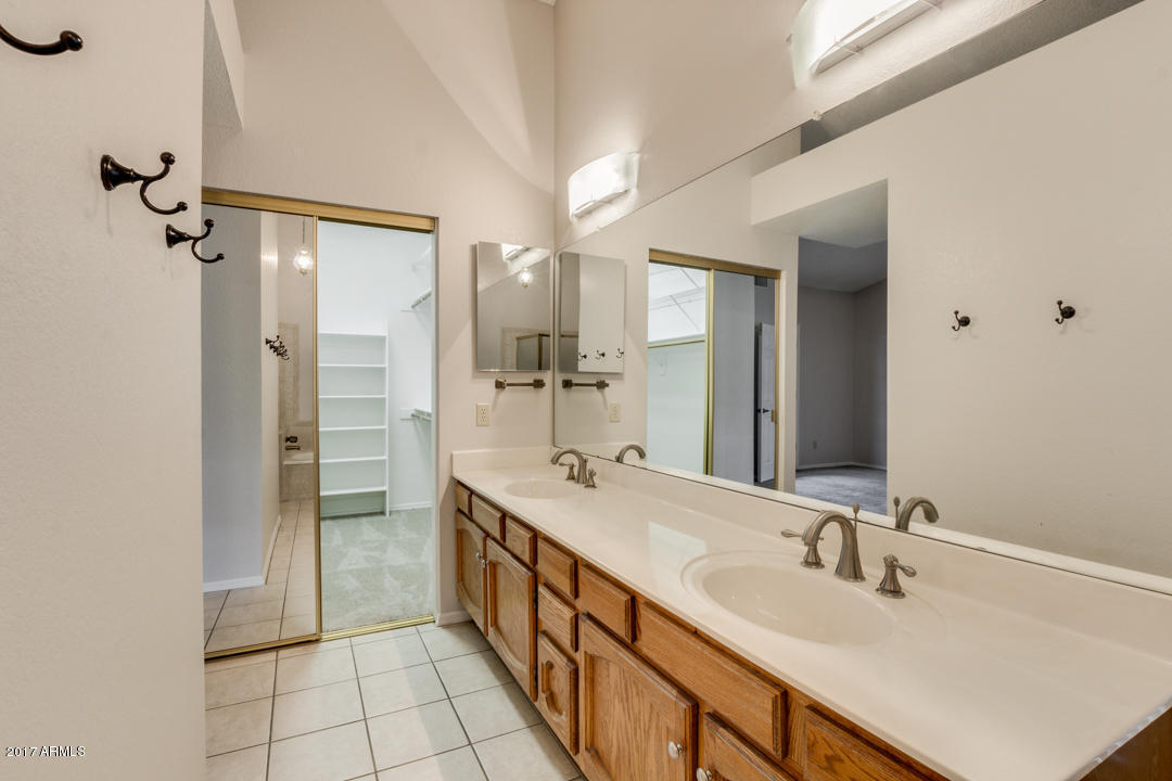 101 S Silverado St, Gilbert, AZ 85296 photo 22