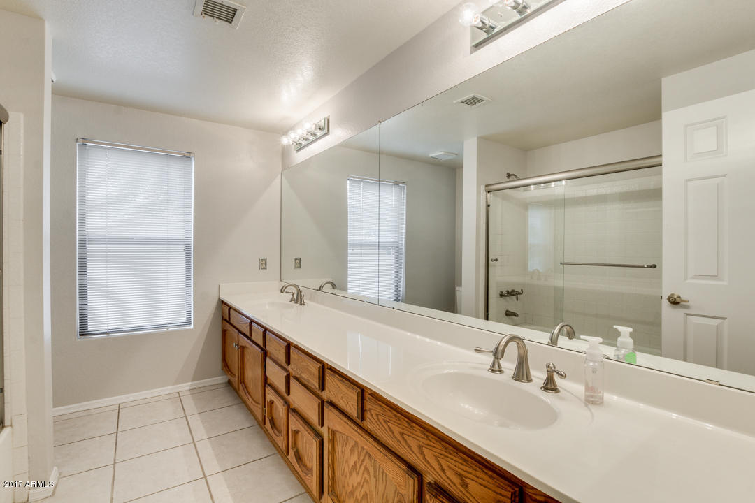 101 S Silverado St, Gilbert, AZ 85296 photo 27