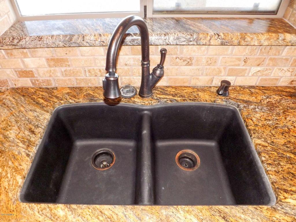 11468 E Cliffrose Ln, Florence, AZ 85132 photo 3