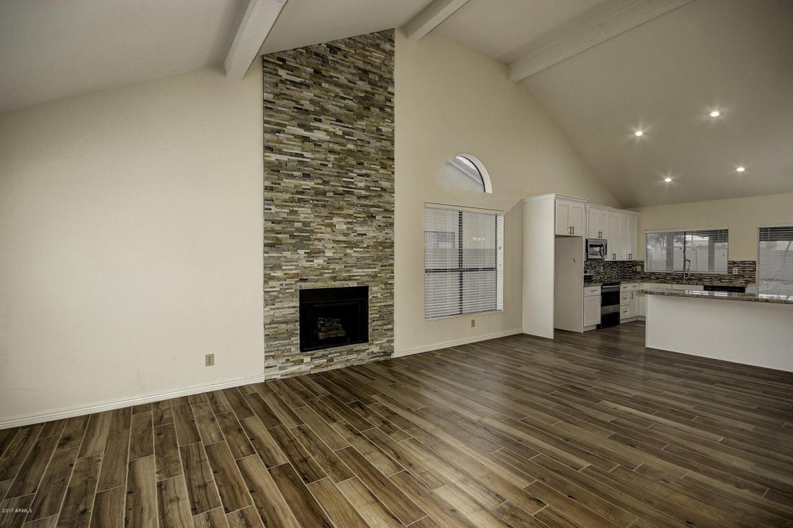 4041 E Cholla Canyon Dr, Phoenix, AZ 85044 photo 5