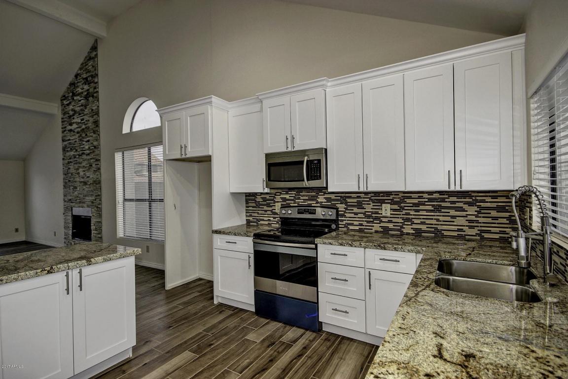 4041 E Cholla Canyon Dr, Phoenix, AZ 85044 photo 10