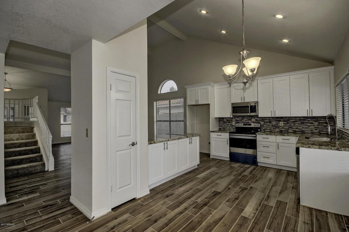 4041 E Cholla Canyon Dr, Phoenix, AZ 85044 photo 11