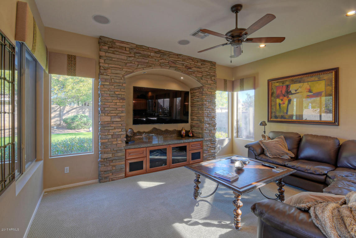 4018 E Kirkland Rd, Phoenix, AZ 85050 photo 7