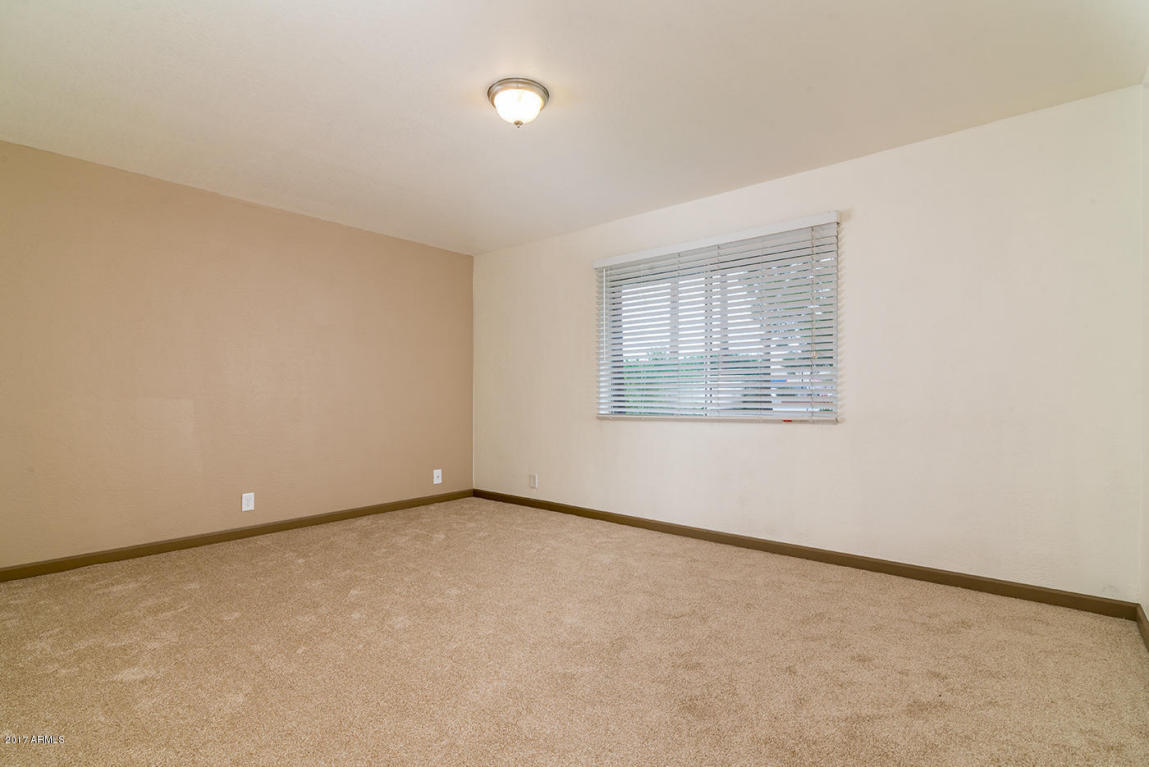 5423 E Osborn Rd, Phoenix, AZ 85018 photo 14