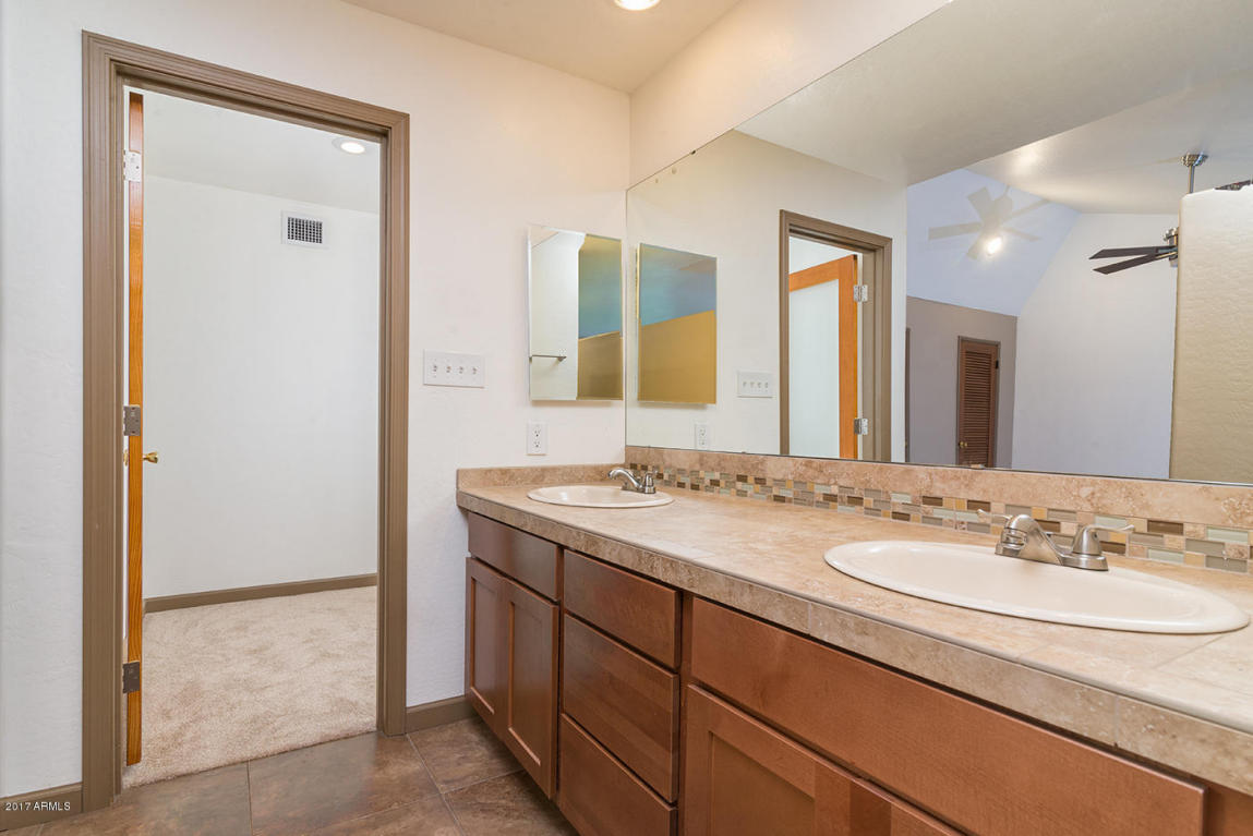 5423 E Osborn Rd, Phoenix, AZ 85018 photo 12