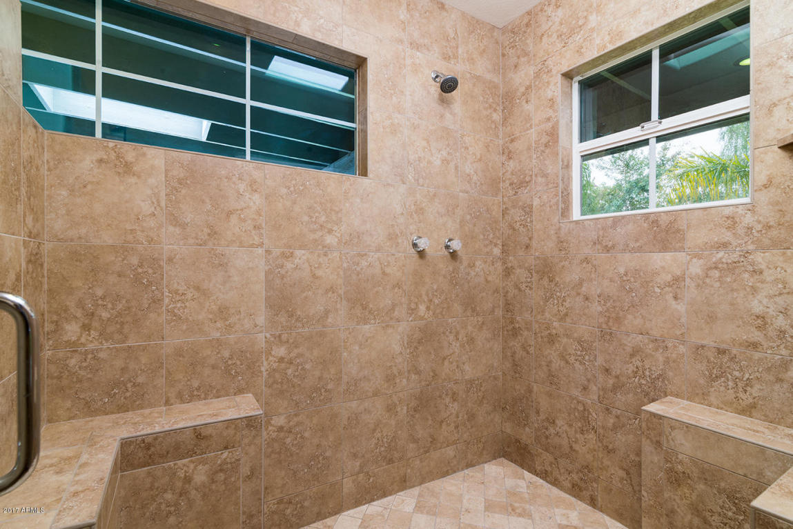 5423 E Osborn Rd, Phoenix, AZ 85018 photo 11