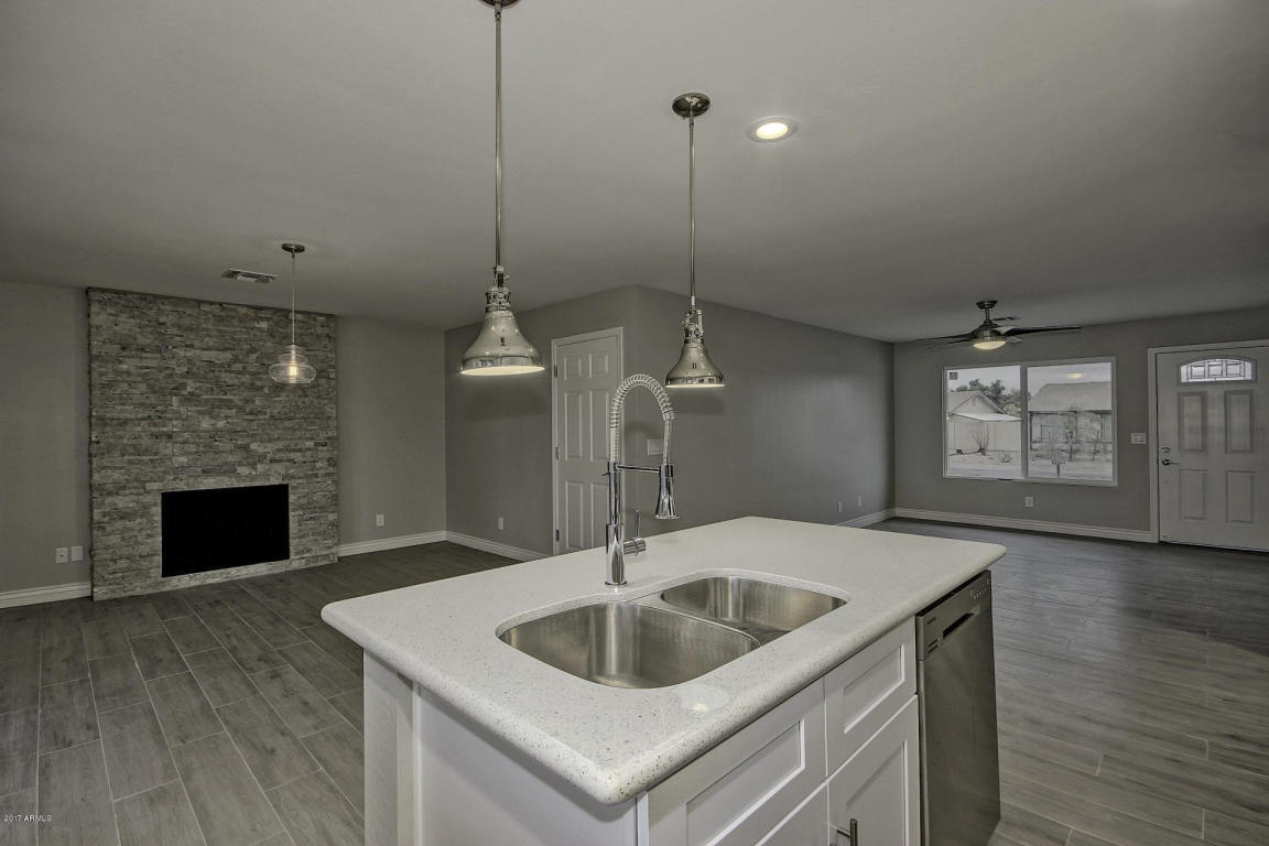 923 W Colgate Dr, Tempe, AZ 85283 photo 14