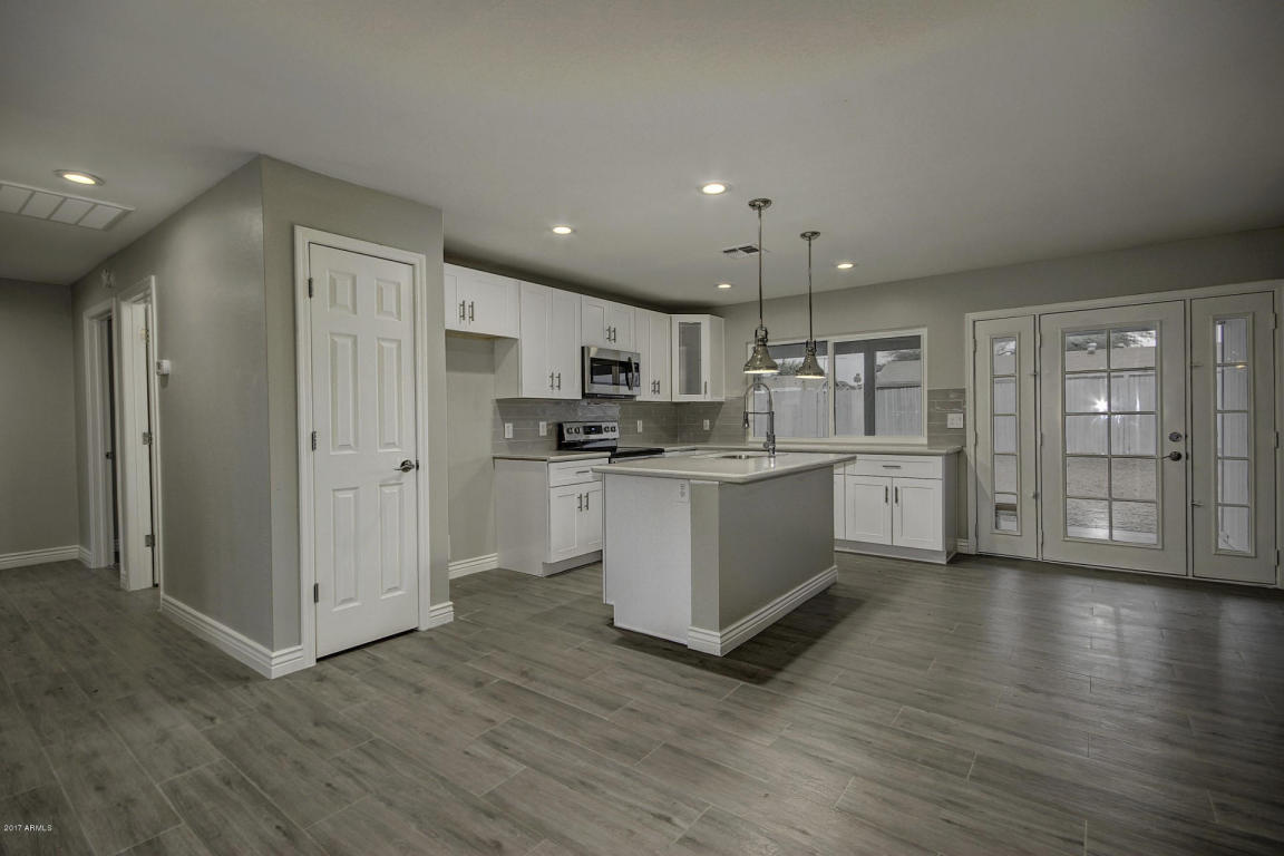 923 W Colgate Dr, Tempe, AZ 85283 photo 6
