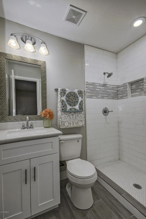 923 W Colgate Dr, Tempe, AZ 85283 photo 24
