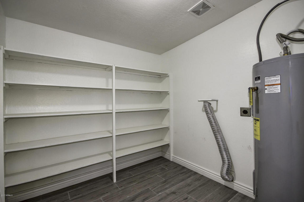 923 W Colgate Dr, Tempe, AZ 85283 photo 8