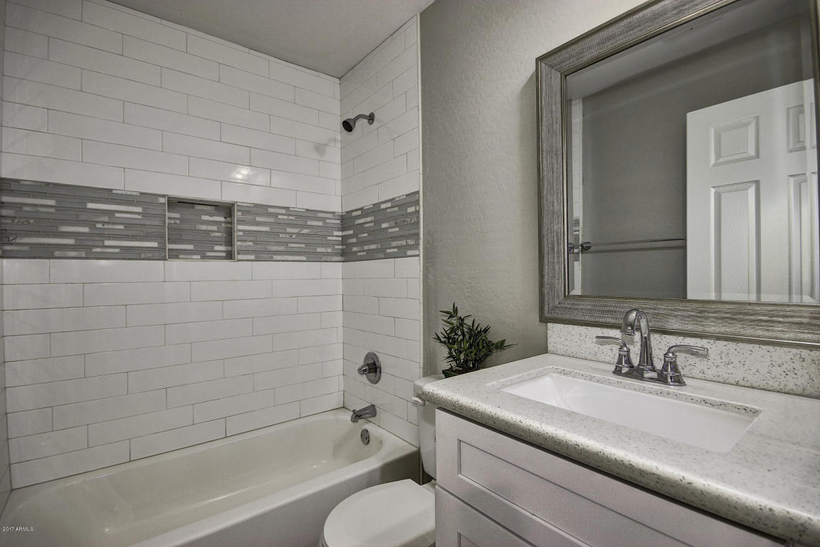 923 W Colgate Dr, Tempe, AZ 85283 photo 15
