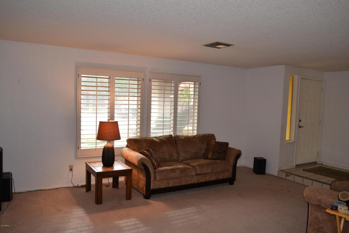 1814 E Hearn Rd, Phoenix, AZ 85022 photo 2