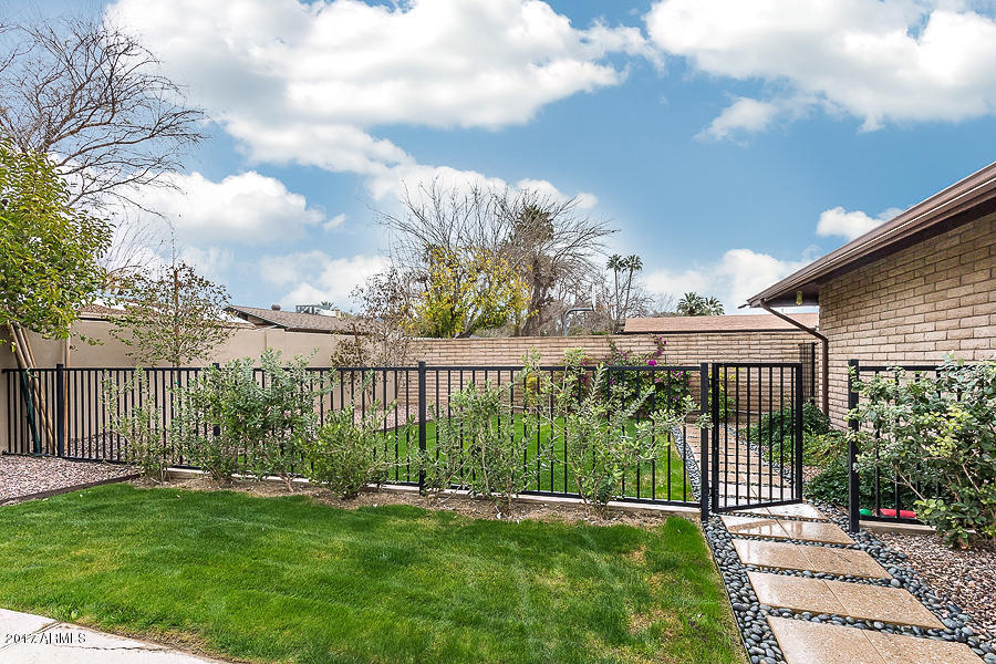 310 E Marlette Ave, Phoenix, AZ 85012 photo 39