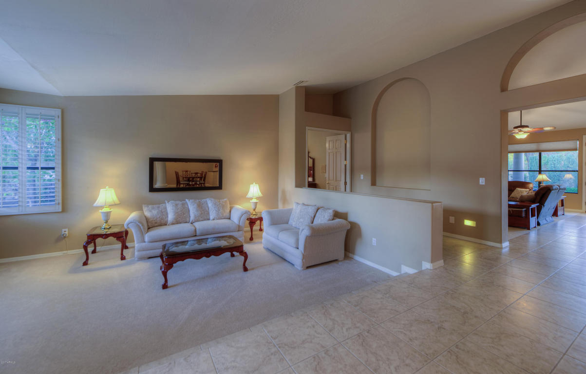 13611 S 32nd Pl, Phoenix, AZ 85044 photo 6